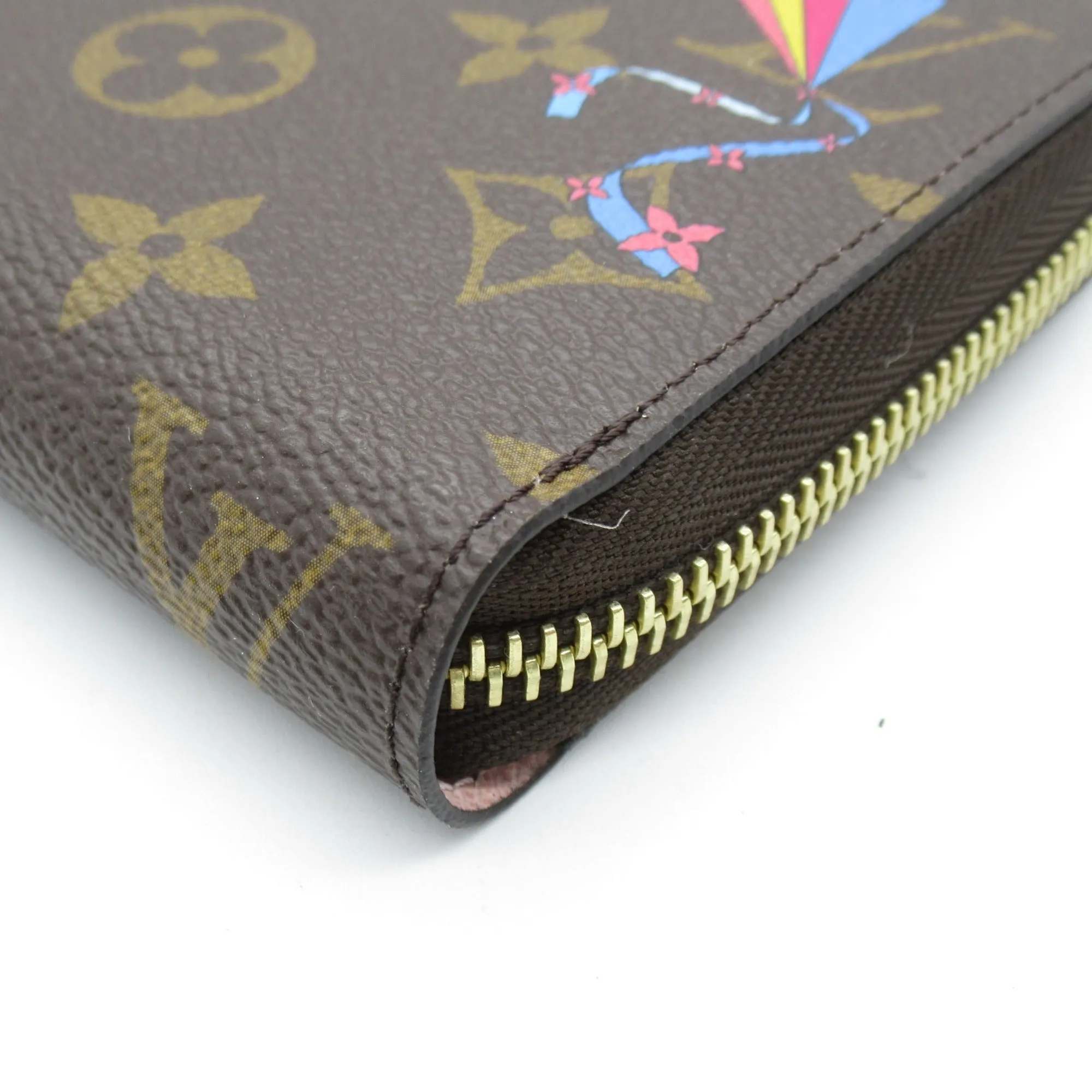 Trendy Inspired Louis Vuitton Zippy Wallet Japan Only Brown Rose Valerine Pvc Coated Canvas Monogram Vivienne M69054